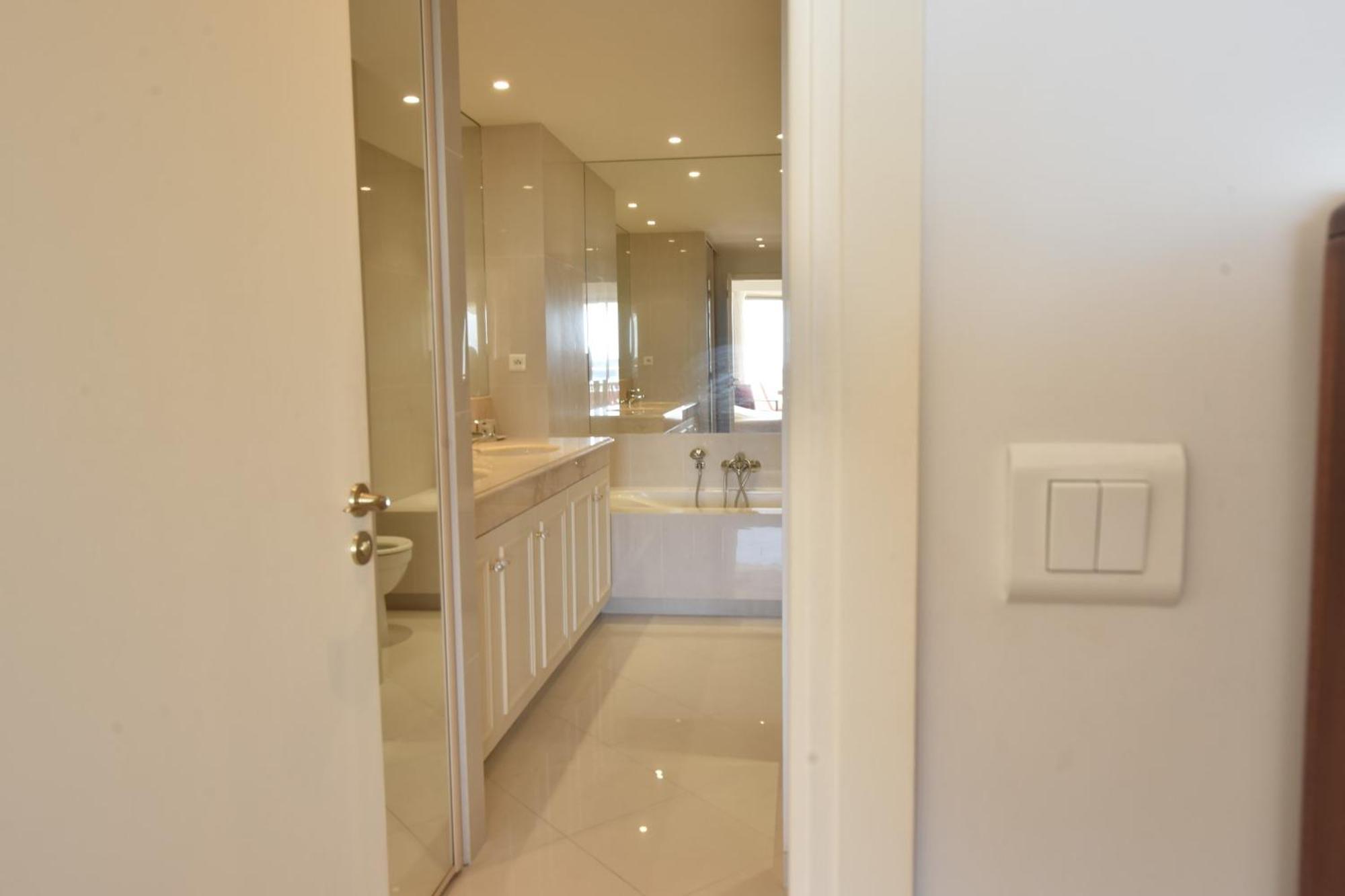 Close To Downtown Cannes Swimming Pool And Sea View Bagian luar foto