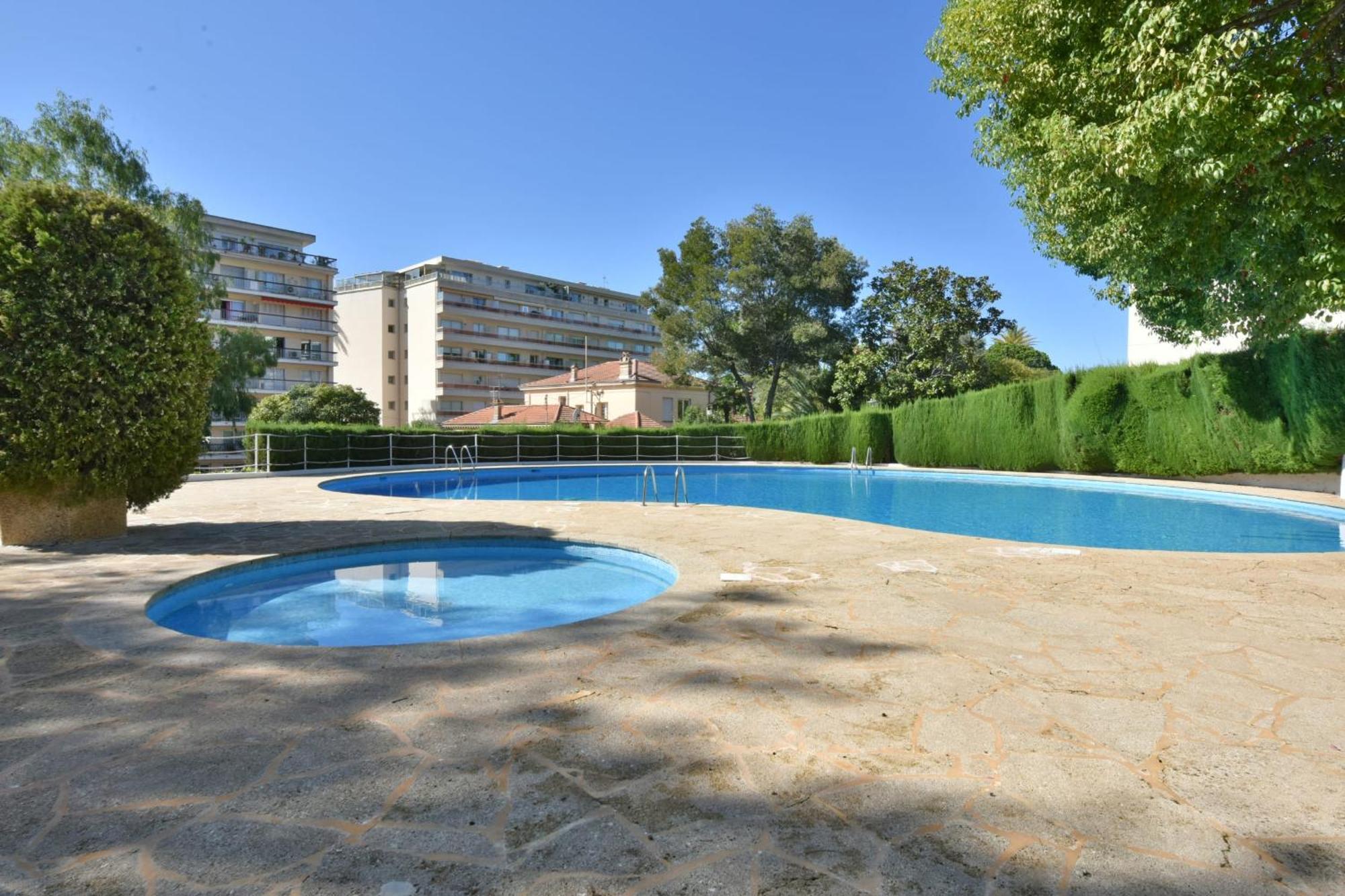 Close To Downtown Cannes Swimming Pool And Sea View Bagian luar foto